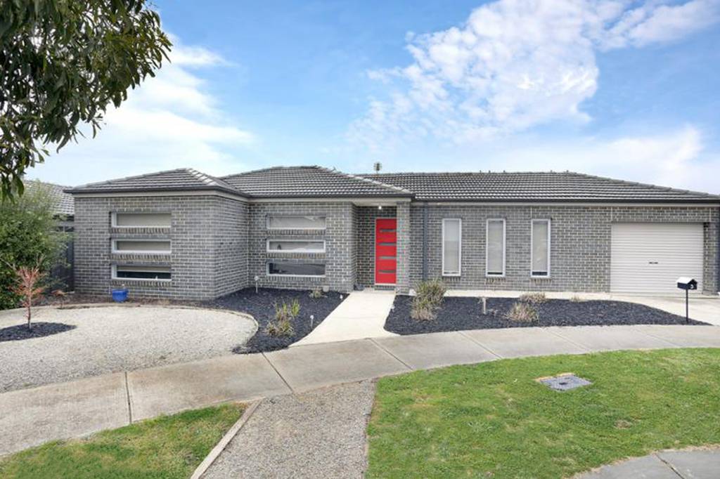9 Melbourne suburbs where you can buy a home under 500k